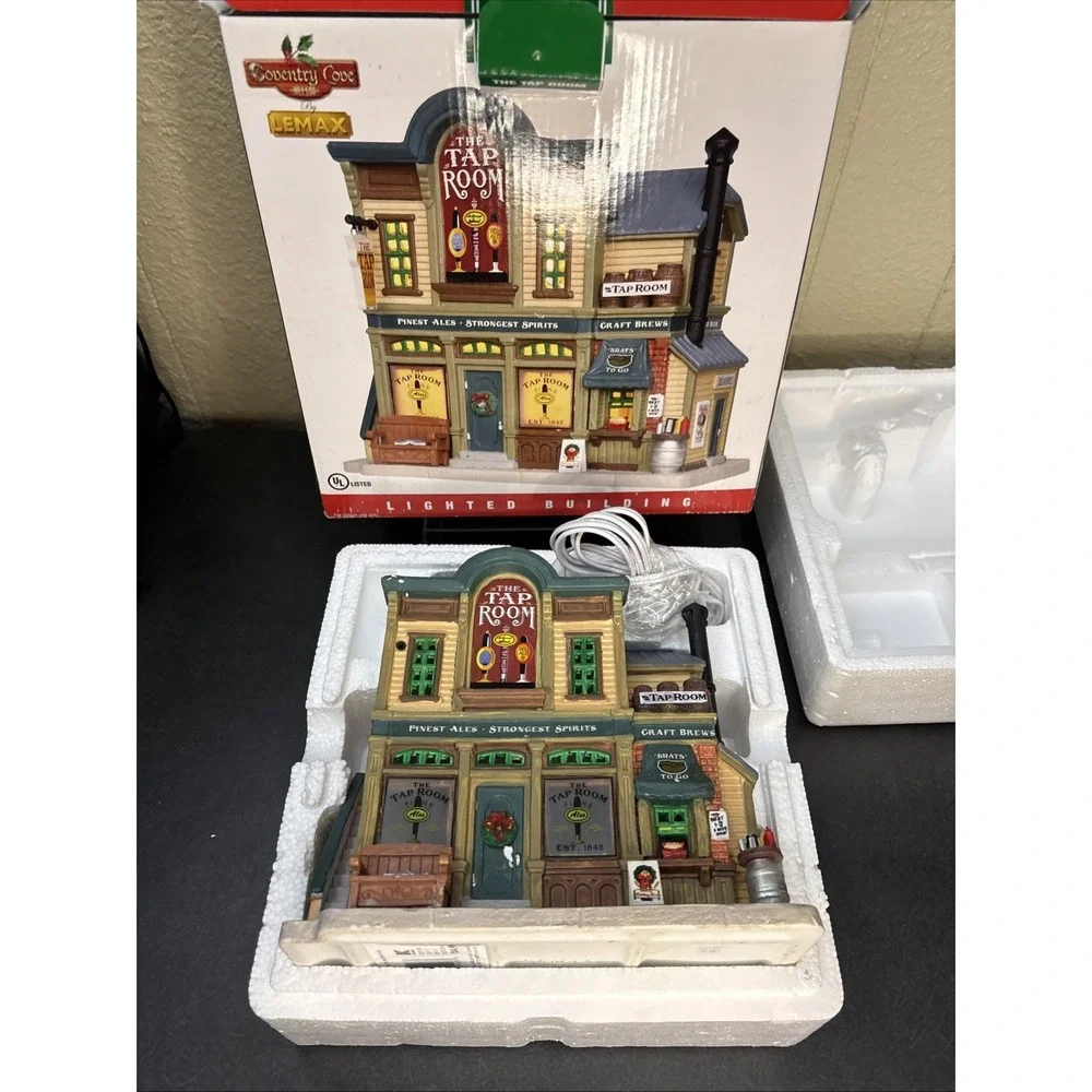 Lemax~Coventry Cove~The Tap Room~Lighted Building~NIB~2012
